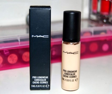 Review bảng che khuyết điểm MAC Pro Longwear Concealer