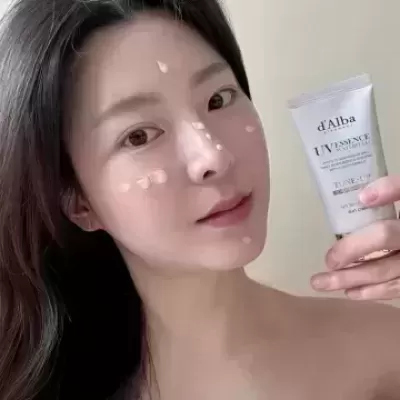 Đánh giá Kem Chống Nắng d’Alba Waterfull Tone-up Sunscreen SPF50+ có tốt không